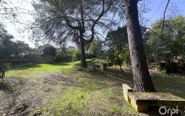 Maison à vendre    4 pièces •  Aigues-Vives