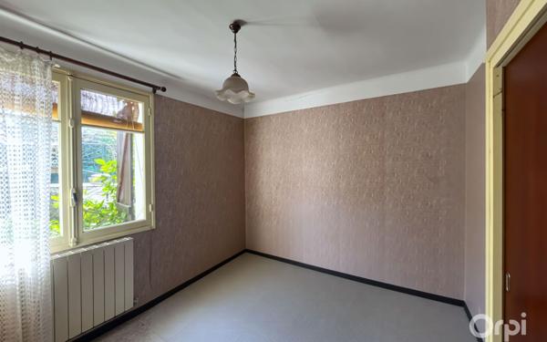 Maison à vendre    4 pièces •  Aigues-Vives