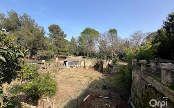 Maison à vendre    4 pièces •  Aigues-Vives