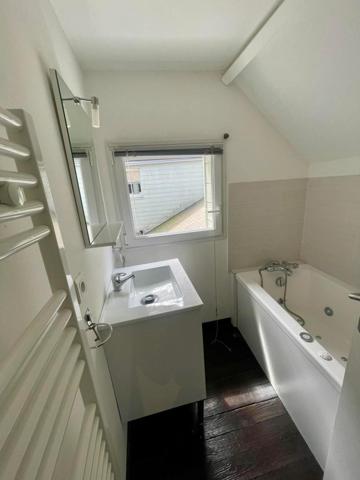 Appartement à LAVAL, 53000 - 4 pièces 84m²