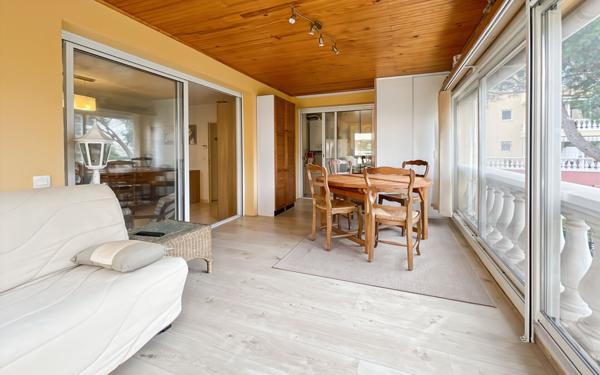 Appartement à vendre    2 pièces • 47,53 m2 Fréjus