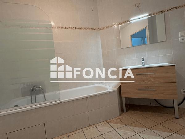 Location Appartement 3 pièces 65.27 m² - 27 CHEMIN VIEUX Thonon-les-bains 74200