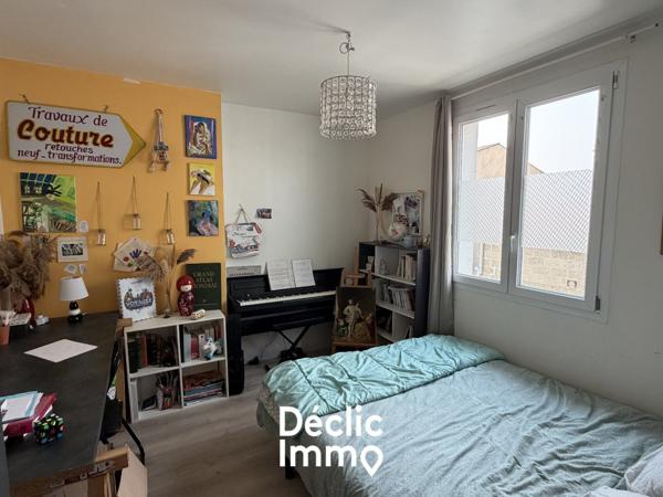 Vente maison individuelle Rochefort, 91m² 6 pièces 270 000€ avec garage