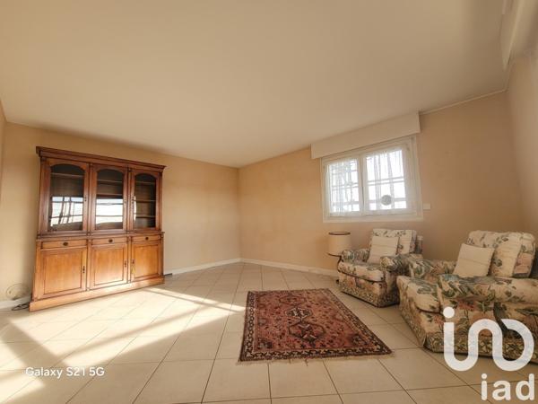 Appartement 3 pièces de 73 m² à Saint-Michel-sur-Orge (91240)