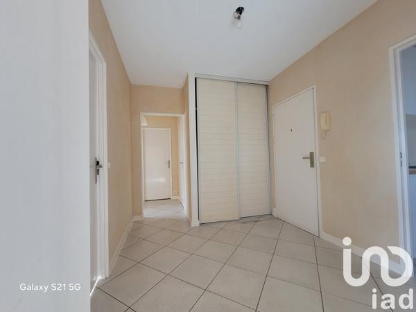 Appartement 3 pièces de 73 m² à Saint-Michel-sur-Orge (91240)