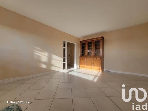 Appartement 3 pièces de 73 m² à Saint-Michel-sur-Orge (91240)