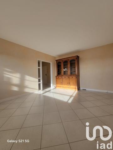 Appartement 3 pièces de 73 m² à Saint-Michel-sur-Orge (91240)