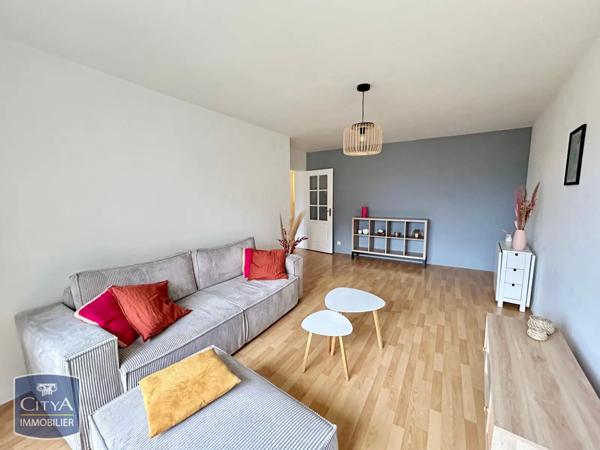 Appartement à louer 3 pièces 65.9m²