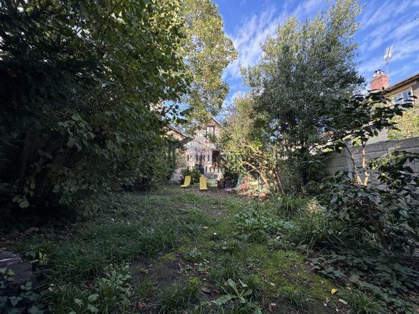 Aulnay-sous-Bois (93600) Maison meulière de ville 4 pièces