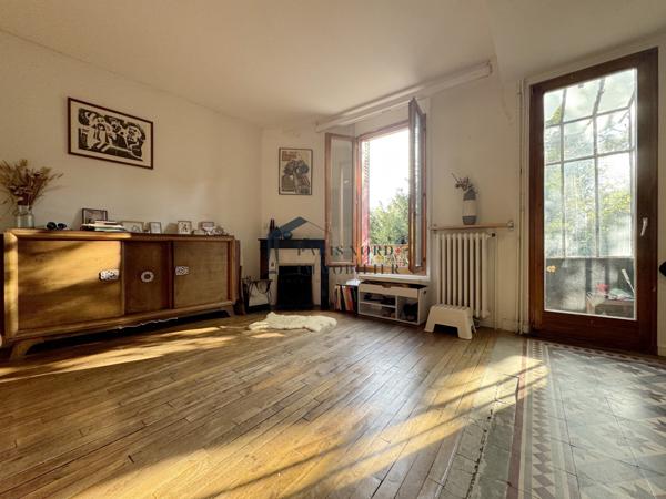 Aulnay-sous-Bois (93600) Maison meulière de ville 4 pièces