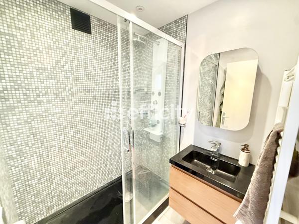 Appartement
         3 pièces
        - 61 m² Exclusivité 147 500 € *