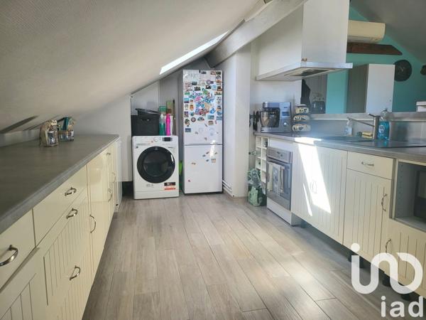 Appartement 2 pièces de 38 m² à Corbeil-Essonnes (91100)