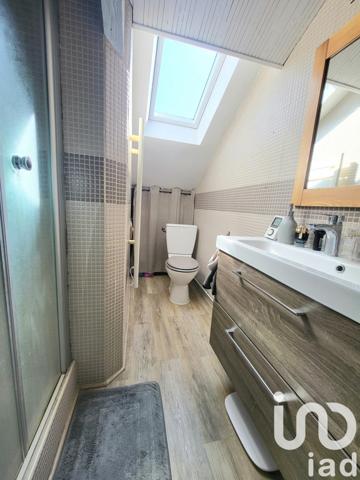 Appartement 2 pièces de 38 m² à Corbeil-Essonnes (91100)