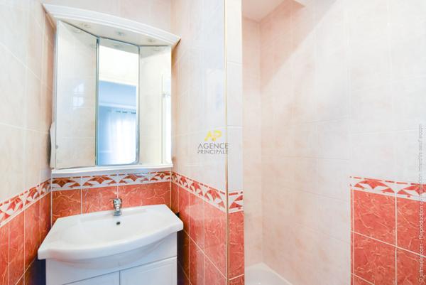 MAISON INDEPENDANTE - EMY LES PRES €580 000 ** - Référence 1956