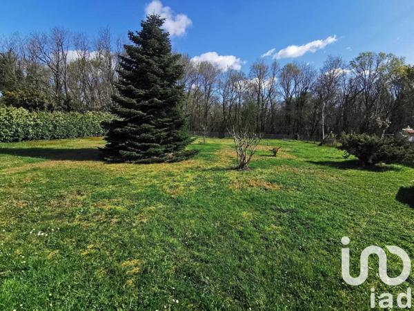 Maison 5 pièces de 140 m² à Galgon (33133)