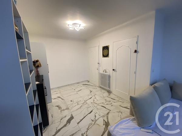 Appartement F3 à vendre  3 pièces - 86 m2 ST ETIENNE - 42