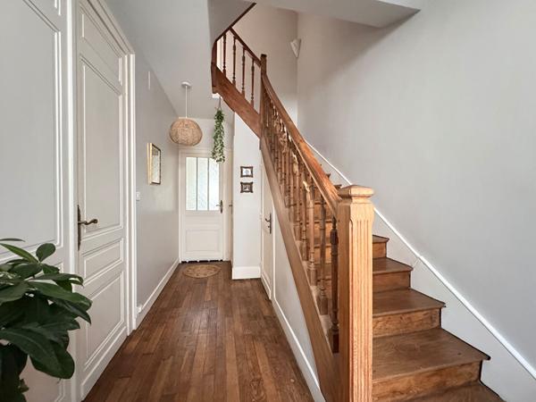 A vendre superbe Maison de ville type 5 avec jardin !