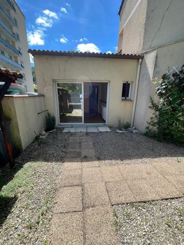 MAISON EN HYPER CENTRE