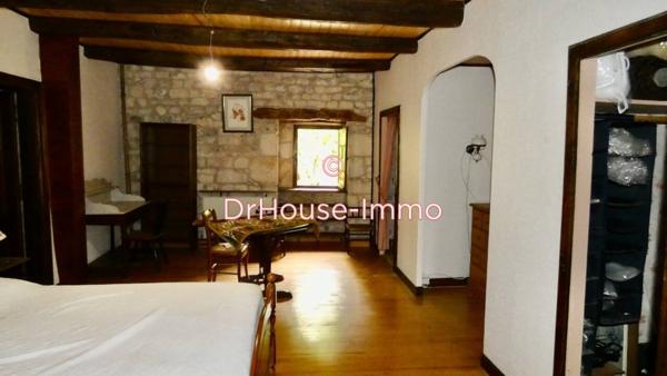 Maison à vendre 10 pièces de 400 m²