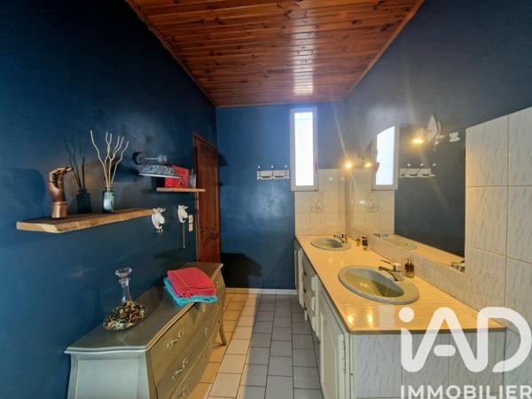 Appartement à vendre 7 pièces 191,1 m² Fabrègues