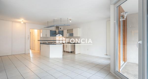 À vendre Appartement 3 pièces 69 m² - Grenoble 38100