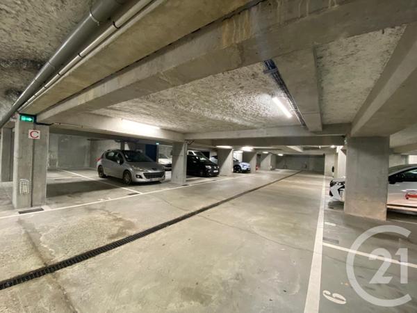 Parking à vendre  30 m2 ROUEN - 76