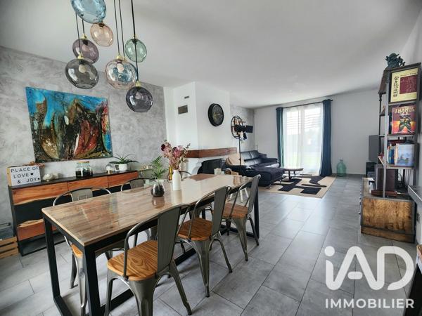 Maison à vendre 5 pièces 117 m² Bernes-sur-Oise