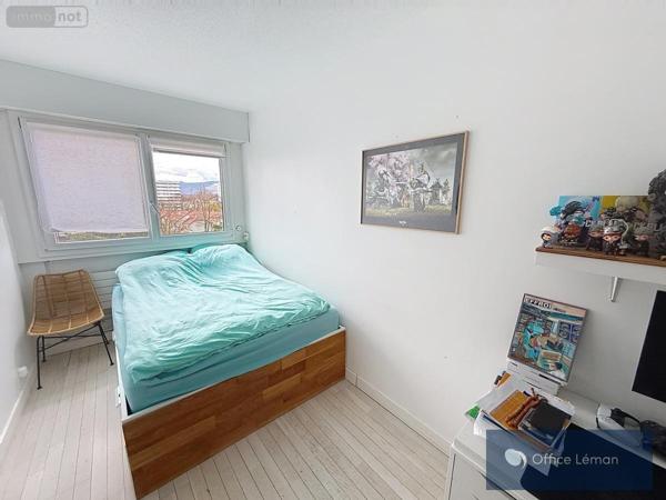 Appartement à vendre à Ferney-Voltaire dans l'Ain (01210), ref : 01047-829