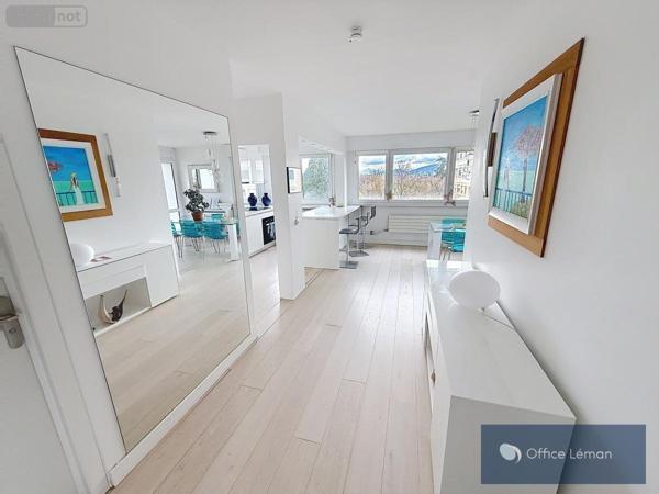 Appartement à vendre à Ferney-Voltaire dans l'Ain (01210), ref : 01047-829