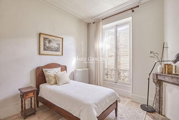 A vendre - Maison avec dépendance - 93200 Saint-Denis - Jardin - Garage