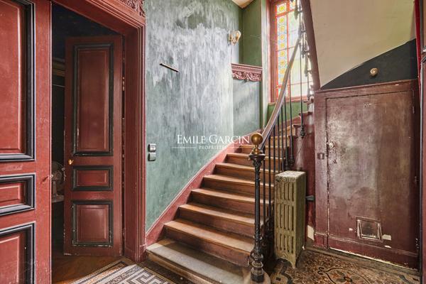 A vendre - Maison avec dépendance - 93200 Saint-Denis - Jardin - Garage