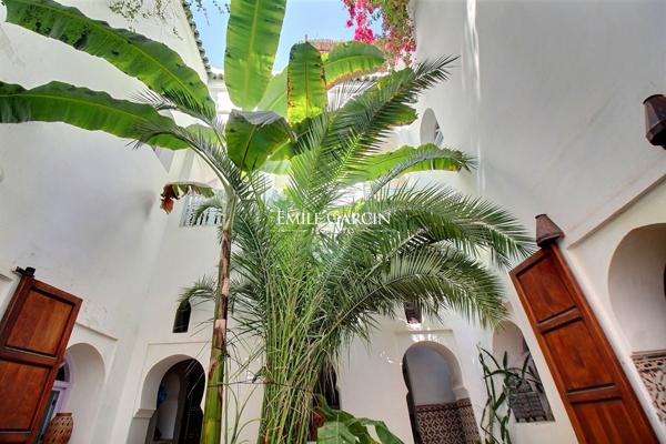 À vendre riad dans le quartier Sidi Benslimane à Marrakech