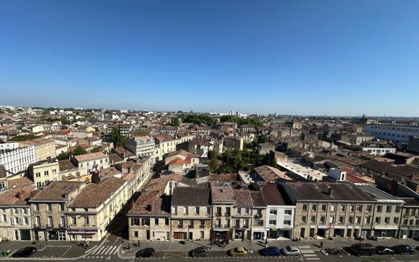 Appartement à vendre    4 pièces • 94,52 m2 Bordeaux