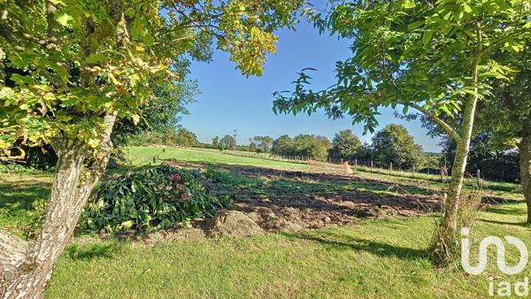 Longère 2 pièces de 80 m² à Allaire (56350)