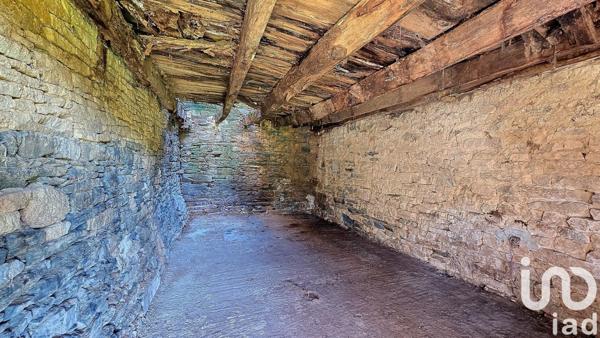 Longère 2 pièces de 80 m² à Allaire (56350)