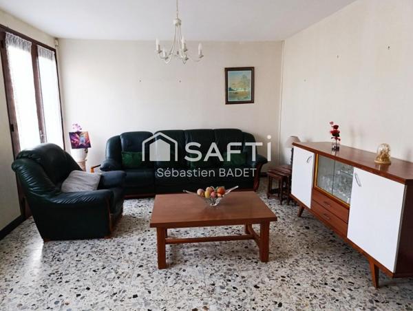 toiture rénovée , isolation récente ,vie de plain-pied