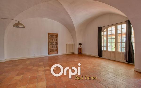Appartement à vendre    5 pièces • 194 m2 Privas