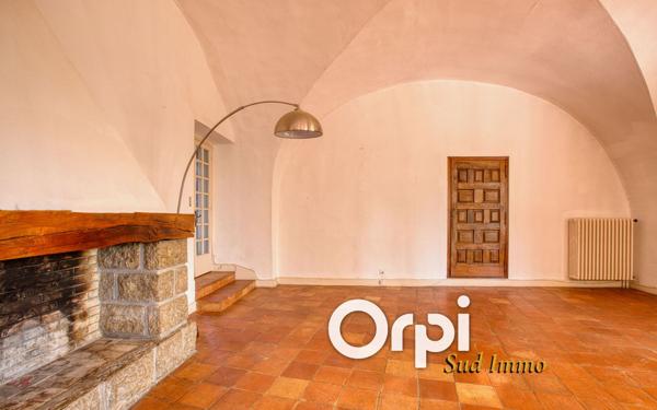 Appartement à vendre    5 pièces • 194 m2 Privas