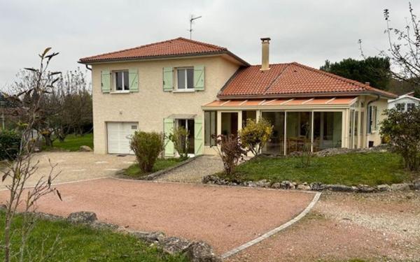 Maison à vendre    5 pièces • 144,13 m2 Péronnas