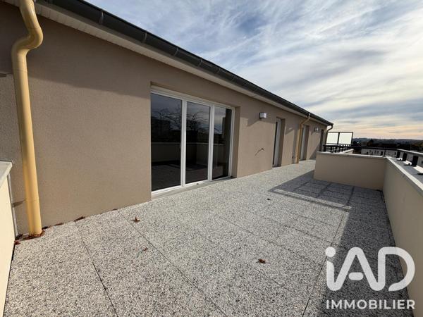 Location appartement 3 pièces 79 m² Meaux