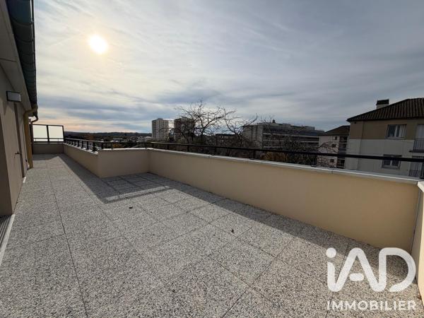 Location appartement 3 pièces 79 m² Meaux