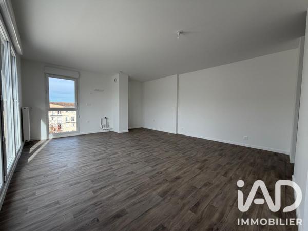 Location appartement 3 pièces 79 m² Meaux