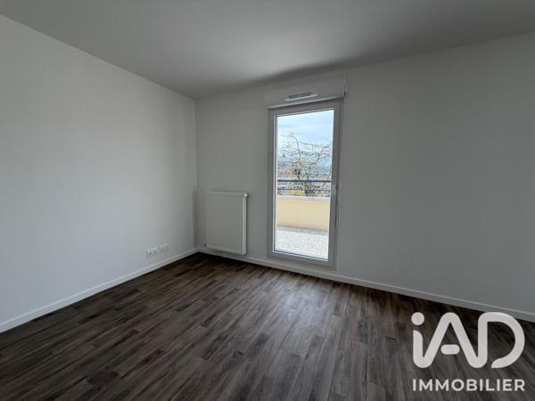 Location appartement 3 pièces 79 m² Meaux