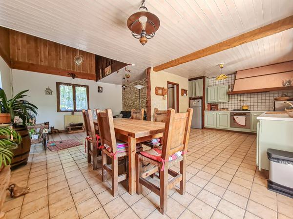 Boëge (74420) MAISON INDIVIDUELLE 118 M² AVEC GRAND TERRAIN DE 1606M²