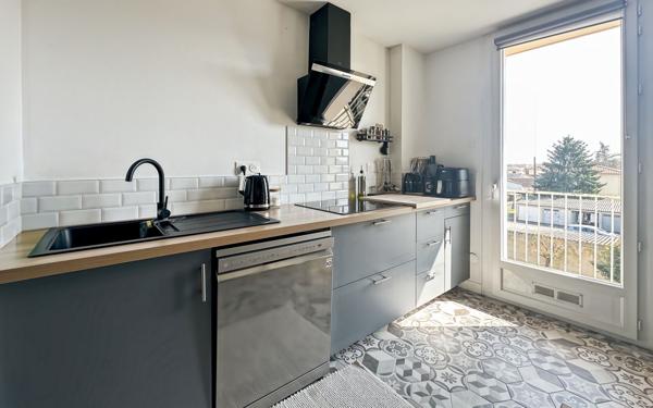 Appartement à vendre    3 pièces • 74,80 m2 Montauban