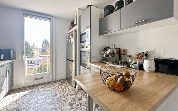 Appartement à vendre    3 pièces • 74,80 m2 Montauban