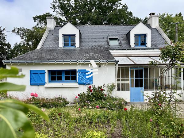 A proximité immédiate de la rivière et des sentiers
