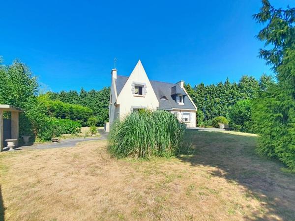 EXCLUSIVITÉ LANGUIDIC : Maison familiale sur plus de 4 000 m² de terrain