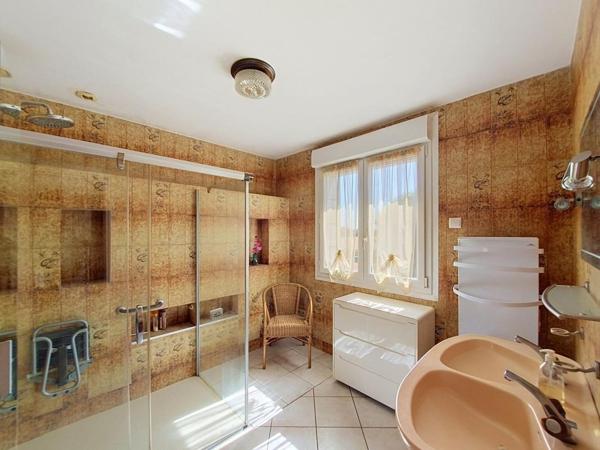 EXCLUSIVITÉ LANGUIDIC : Maison familiale sur plus de 4 000 m² de terrain