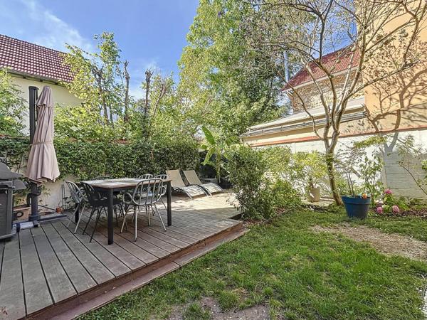 Maison ancienne 3/4 chambres + bureau à 12min RER